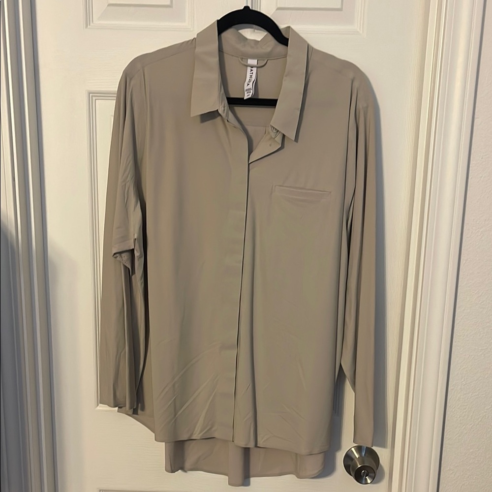 Athleta Urbanite Top